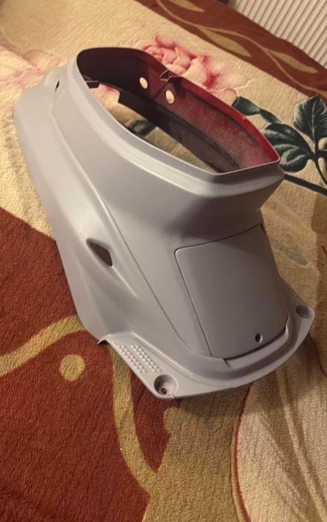 mbk booster achterkap, Fietsen en Brommers, Brommeronderdelen | Scooters, Ophalen of Verzenden, Zo goed als nieuw