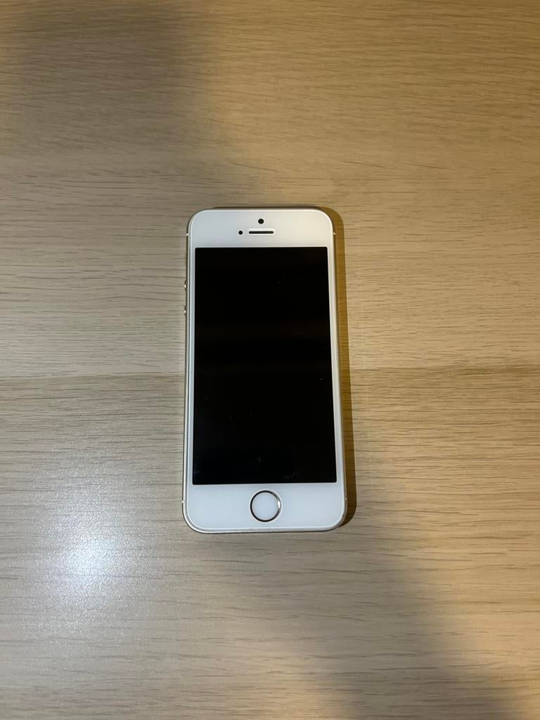 Iphone 5s avec boîte, Télécoms, Téléphonie mobile | Apple iPhone, Enlèvement ou Envoi, Comme neuf, IPhone 5S