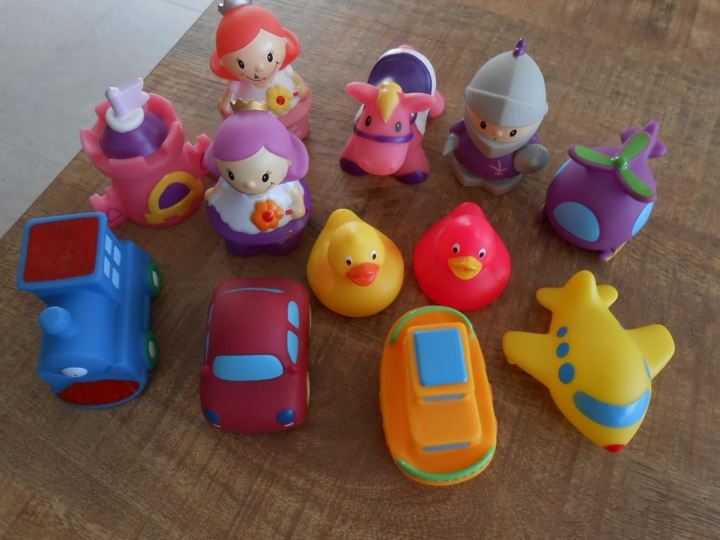 Jouets de bain pour bébé et enfant - 12 pièces, Enfants & Bébés, Enlèvement, Comme neuf