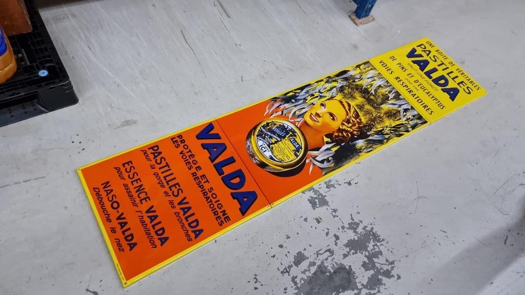 PLAQUE EMAILLEE VALDA 210 cm x 50 cm 3 pièces exceptionnelle, Collections, Enlèvement ou Envoi, Neuf