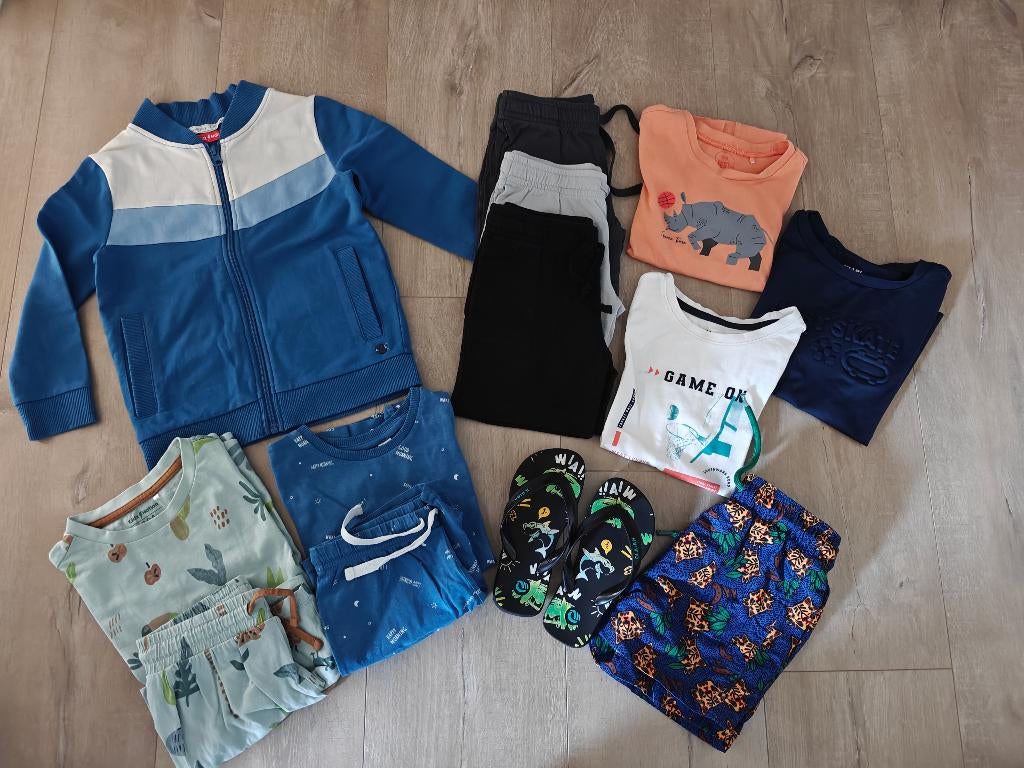 pakketje jongen maat 104 - 11 stuks, Ophalen, Gebruikt, Jongen, Setje