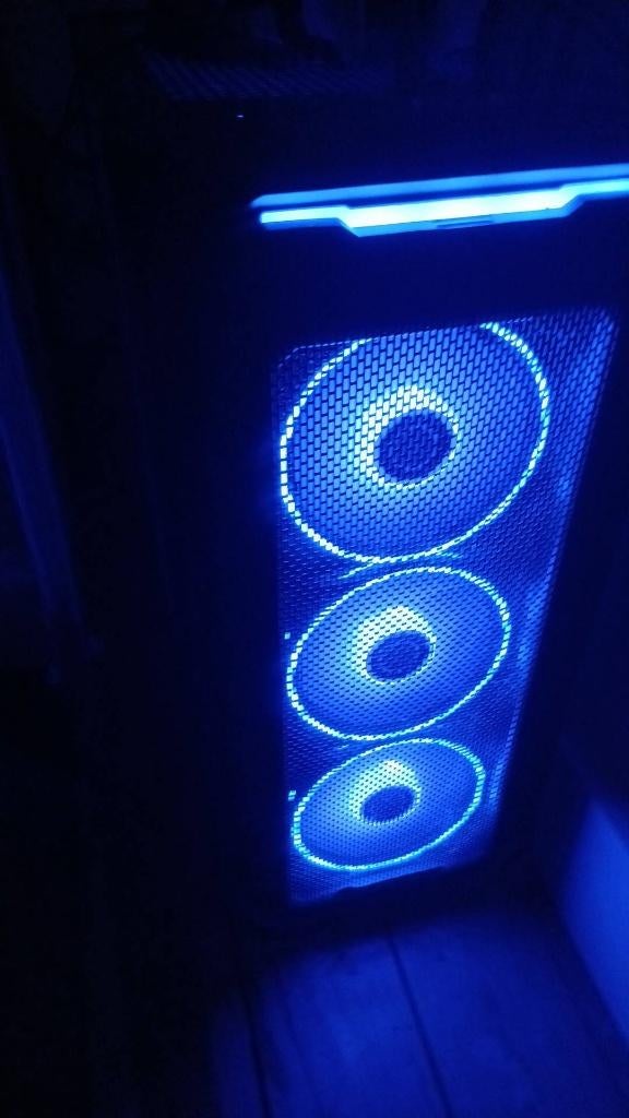 Vends PC Gaming, Games en Spelcomputers, Games | Pc, Ophalen of Verzenden, Nieuw