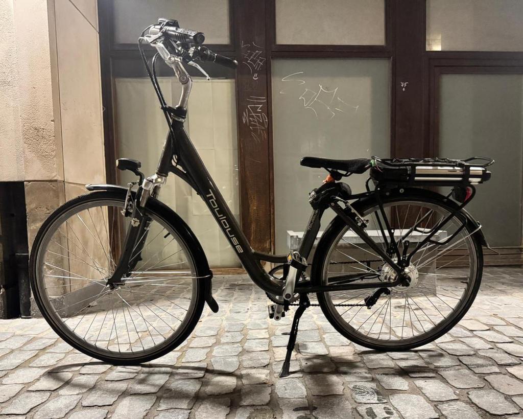 Vélo électrique – batterie à remplacer, Enlèvement, Utilisé