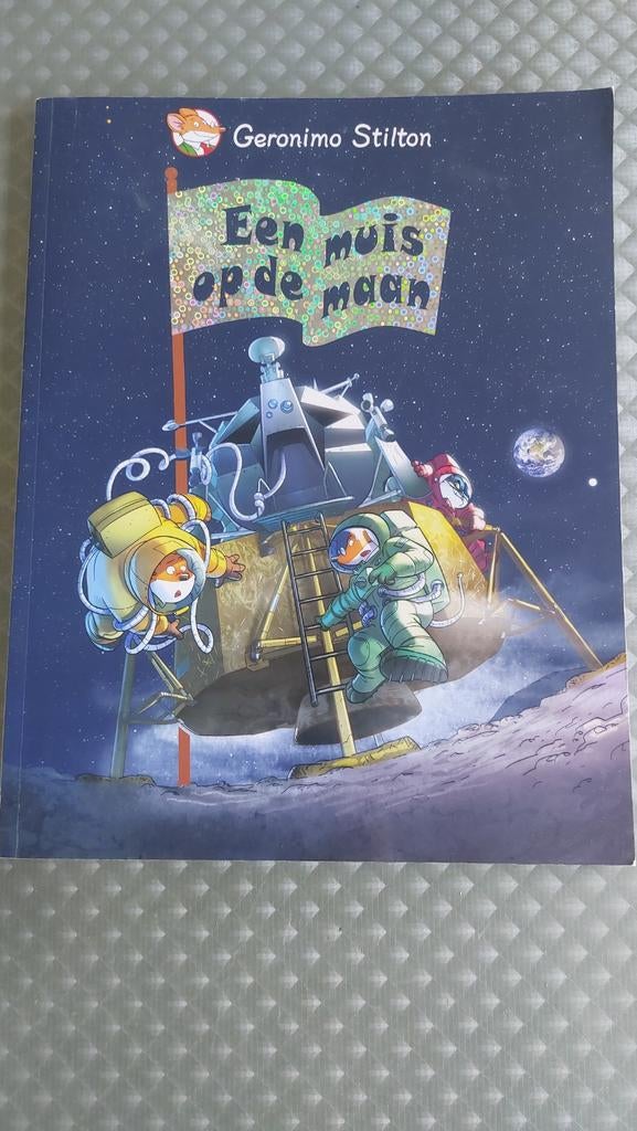Geronimo Stilton - Een muis op de maan, Enlèvement, Geronimo Stilton