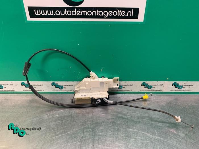 Serrure portière mécanique 2portes droite d'un Citroen C4, -, 3 mois de garantie, Utilisé, -