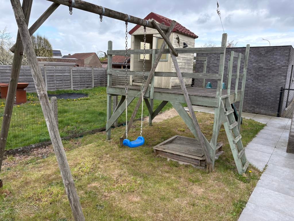 Houten speeltuin (met schommel, huisje en zandbak), Kinderen en Baby's, Speelgoed | Buiten | Speeltoestellen, Ophalen, Gebruikt