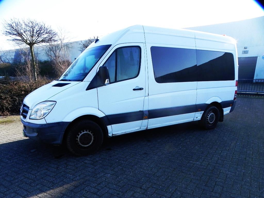 Mercedes Sprinter 311 CDI 3.2 9.Pers met lift mindervaliden, Auto's, 4 cilinders, Wit, Particulier, Euro 4