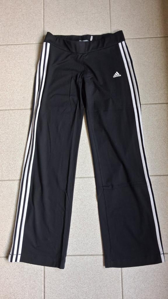 Pantalon de survêtement Adidas taille 38, Taille 38/40 (M), Enlèvement ou Envoi, Adidas, Comme neuf