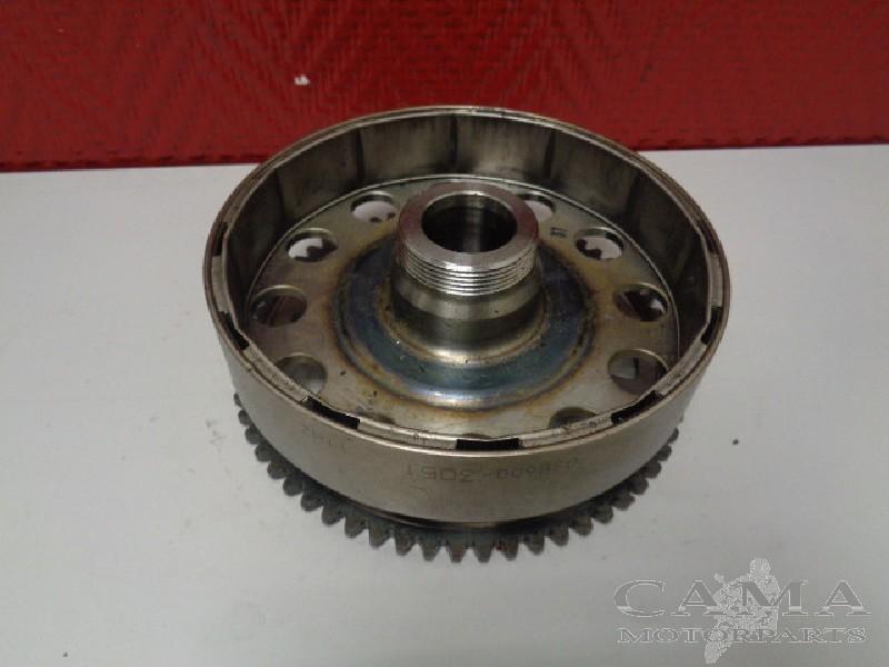 VOLANT MOTEUR Yamaha YZF R6 2006-2007 (FZF-R6 2C0), Motos, Dhr. S. di Majo, Utilisé, Info@cama-motorparts.nl, P.J. Troelstraweg 8 8
3144 CX  MAASSLUIS, NL