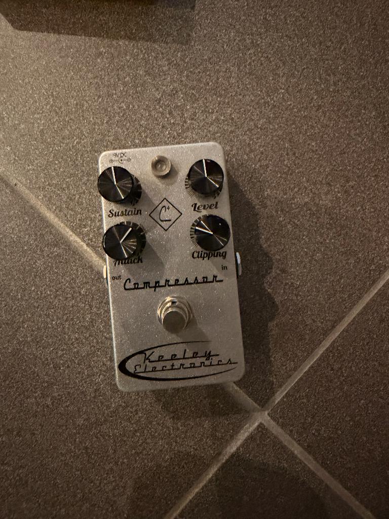 Keeley Compressor 4-knob pedaal (boutique USA), Muziek en Instrumenten, Ophalen, Zo goed als nieuw, Compressor