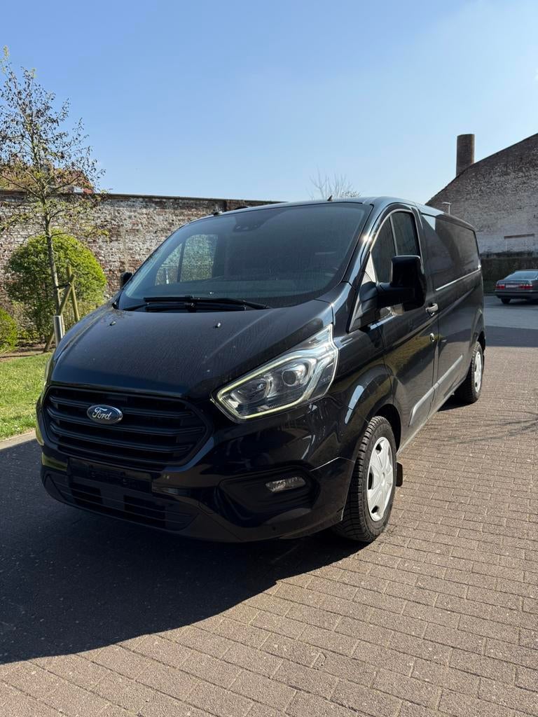 Ford Transit Custom 2.0 TDCI - L2H1 - Automaat - Full option, Auto's, Automaat, Euro 6, Diesel, LED verlichting