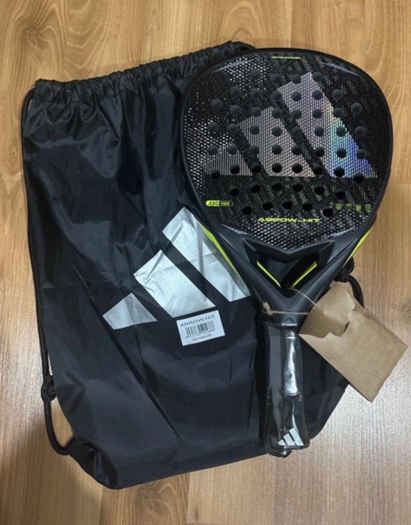 Te ruil of te koop Nieuwe adidas arrow hit 2026, Enlèvement ou Envoi, Neuf, Raquette de padel