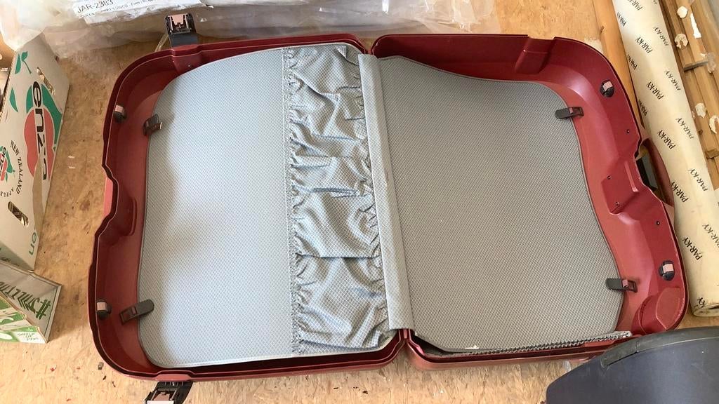 Koffer Samsonite 2 personen, Handtassen en Accessoires, Koffers, Wieltjes, Gebruikt, Hard kunststof, 55 cm of meer