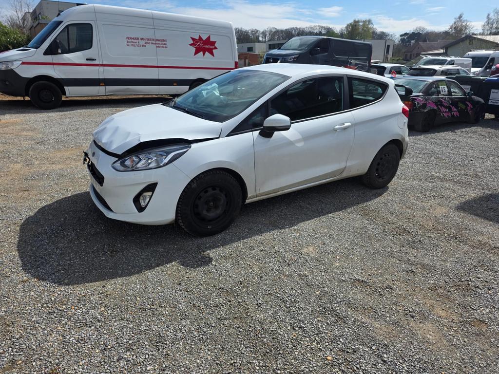 Accident une Ford Fiesta 2018 avec moteur diesel 1,5 euro 6, Autos, Ford, Particulier, Fiësta, Airbags, Diesel, Euro 6, Enlèvement