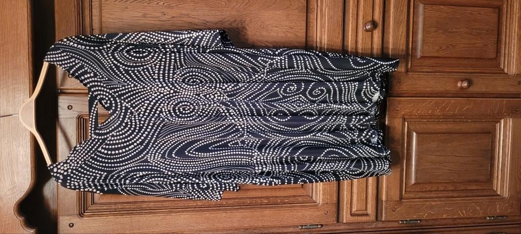 Belle robe, Enlèvement, Comme neuf, Noir