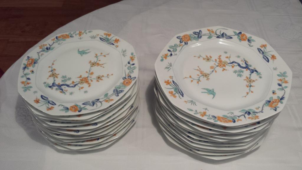 LeFarges Chant D Oiseaux d porceleinen dinerborden, Enlèvement