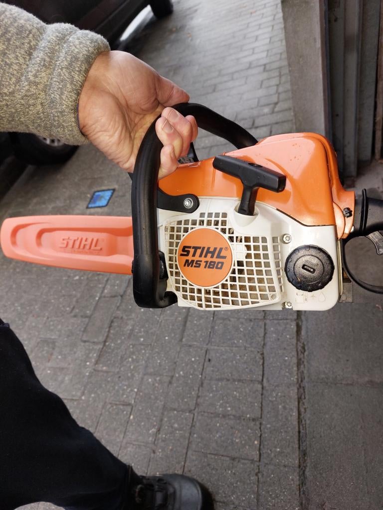 Nieuwe zaag stihl ms 180, Enlèvement