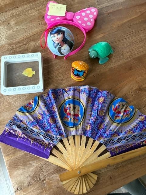 Jouets pour toutes sortes de filles, Enlèvement ou Envoi, Comme neuf