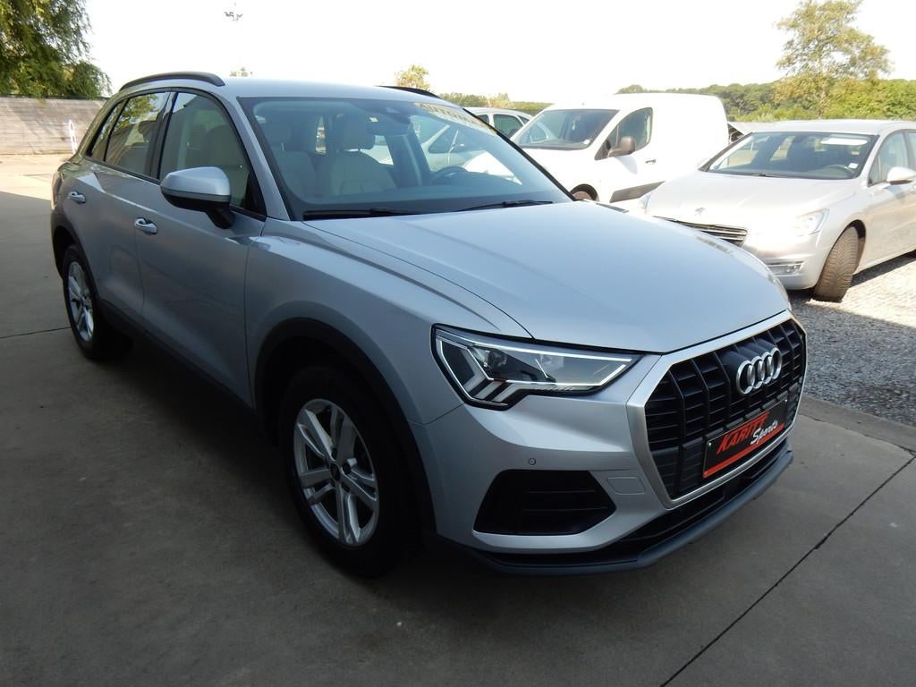 Audi Q3 1.5i 150pk AUTOMAAT/leder/cruise/ virtual cockpit, Autos, Audi, Argent ou Gris, Achat, Entreprise, 1535 kg
