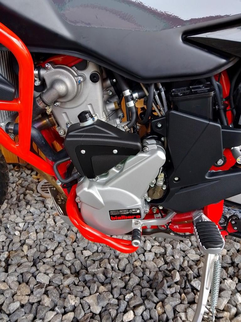 Swm superdual 650 T - 2025 - trail - ! Pack valises offert !, Motos, 600 cm³, Tourisme, Particulier, 12 à 35 kW