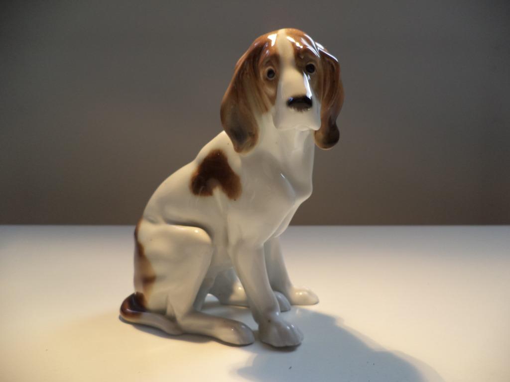Figurine chien porcelaine Karl Ens années c1920/'30 art déco, Antiquités & Art, Enlèvement ou Envoi
