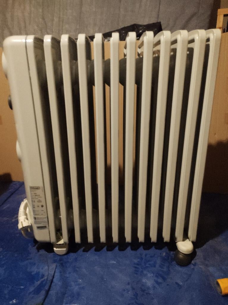 Elektrische olieverwarming DeLonghi, Ophalen, Hoog rendement (Hr)