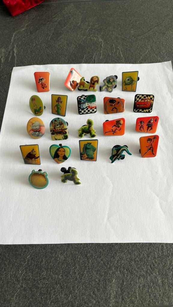 Disney/ pixar pins, Enlèvement, Neuf