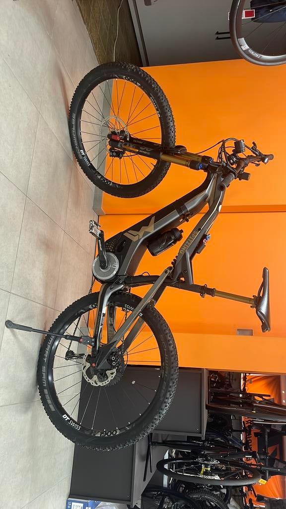 Speedpedelec fully M1 Spitzing Bobby Root edition 700km, Ophalen, Zo goed als nieuw