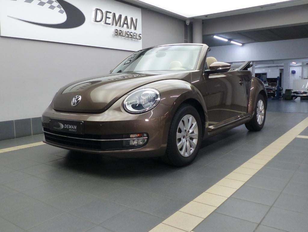 Volkswagen New Beetle metaalbruin Cab 1.2 TSI, Auto's, Volkswagen, Voorwielaandrijving, 4 cilinders, Bedrijf, Handgeschakeld