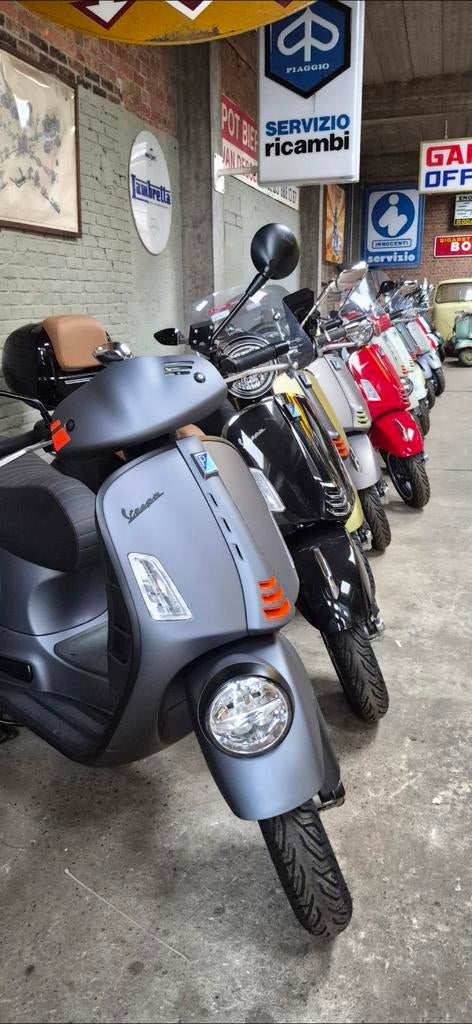 NU ZATERDAG 21/2 Grote Vespa verkoop, Motoren, Motoren | Piaggio, Bedrijf, Ophalen of Verzenden