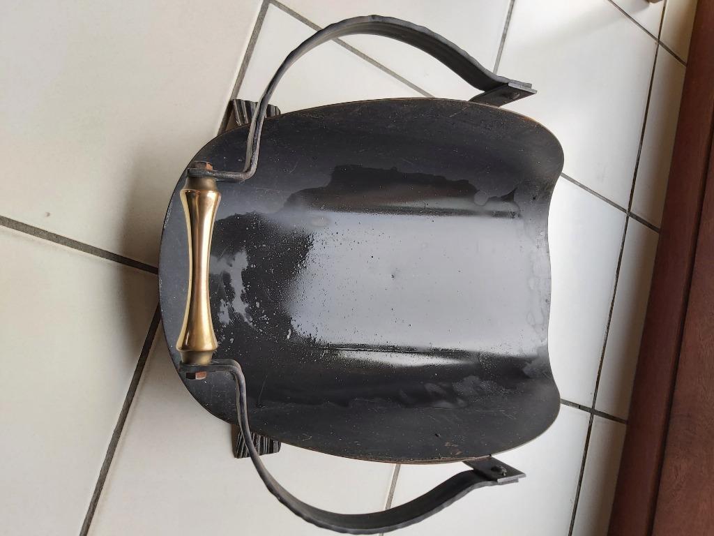 Metalen houtkorf, Ophalen, Zo goed als nieuw