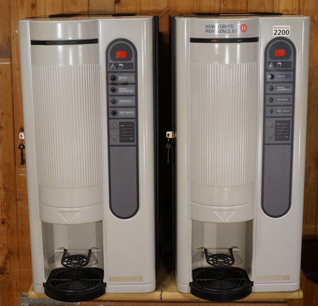 3 x machine à café Linea Arte Douwe Egberts pour pièces, Electroménager, Cafetières, Utilisé, Café moulu, Cafetière, 10 tasses ou plus