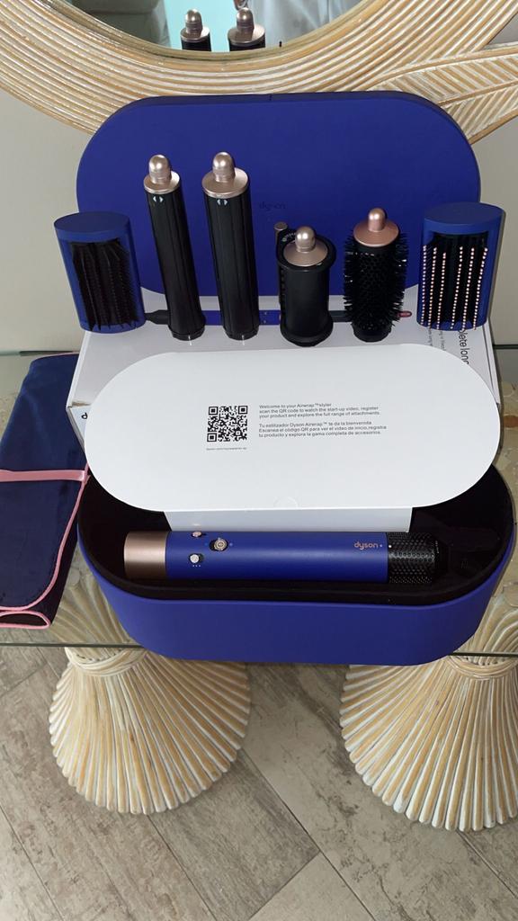 Dyson airwrap, Handtassen en Accessoires, Nieuw, Haardroger