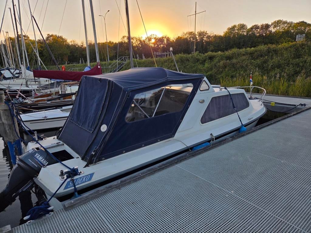 Onedin 650 (met ligplaats), Watersport en Boten, Motorboten en Motorjachten, Ophalen, 10 tot 30 pk, Gebruikt, 6 tot 9 meter