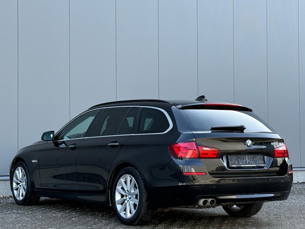 Bmw 520dA Break BTW/VAT/TVA HeadUp Pano Xenon LijnASS Memory, Automaat, Euro 5, Achterwielaandrijving, 135 kW