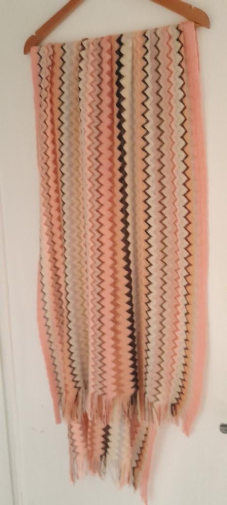 Prachtige lange omslag sjaal patroon missoni.., Ophalen of Verzenden, Zo goed als nieuw, Overige typen