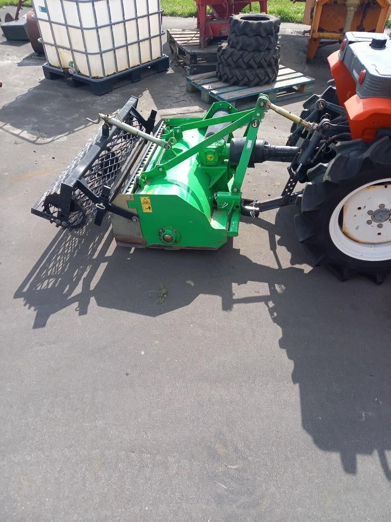 Overtopfrees te koop, Ophalen, Akkerbouw, Grondbewerking