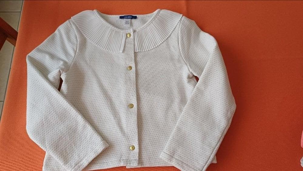 boléro habillé à pois dorés taille 116, Okaïdi, Enfants & Bébés, Pull ou Veste, Comme neuf, Fille, Okaïdi