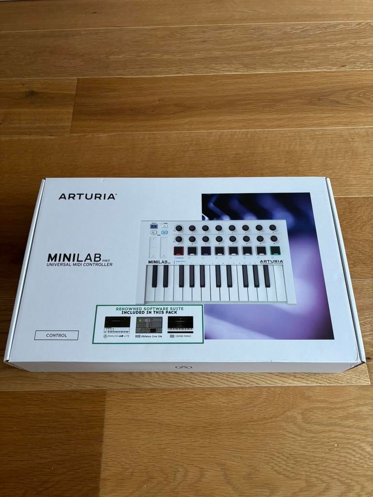 Arturia Minilab mk ii, Ophalen, Zo goed als nieuw