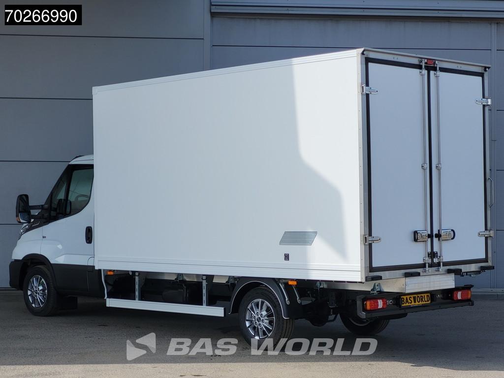 Iveco Daily 35S18 BPM VRIJ! 3.0L Koelwagen Vriezer Thermokin, Auto's, Bestelwagens en Lichte vracht, Automaat, Stof, Euro 6, 4 cilinders