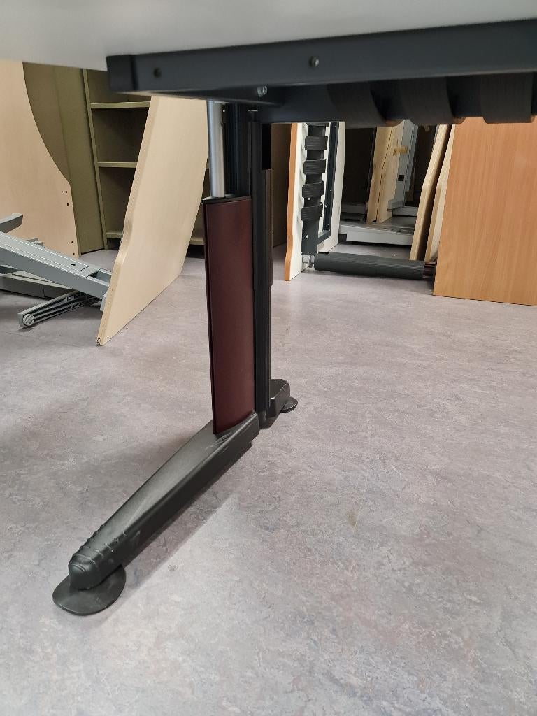 Table de bureau professionnel, Enlèvement ou Envoi, Comme neuf