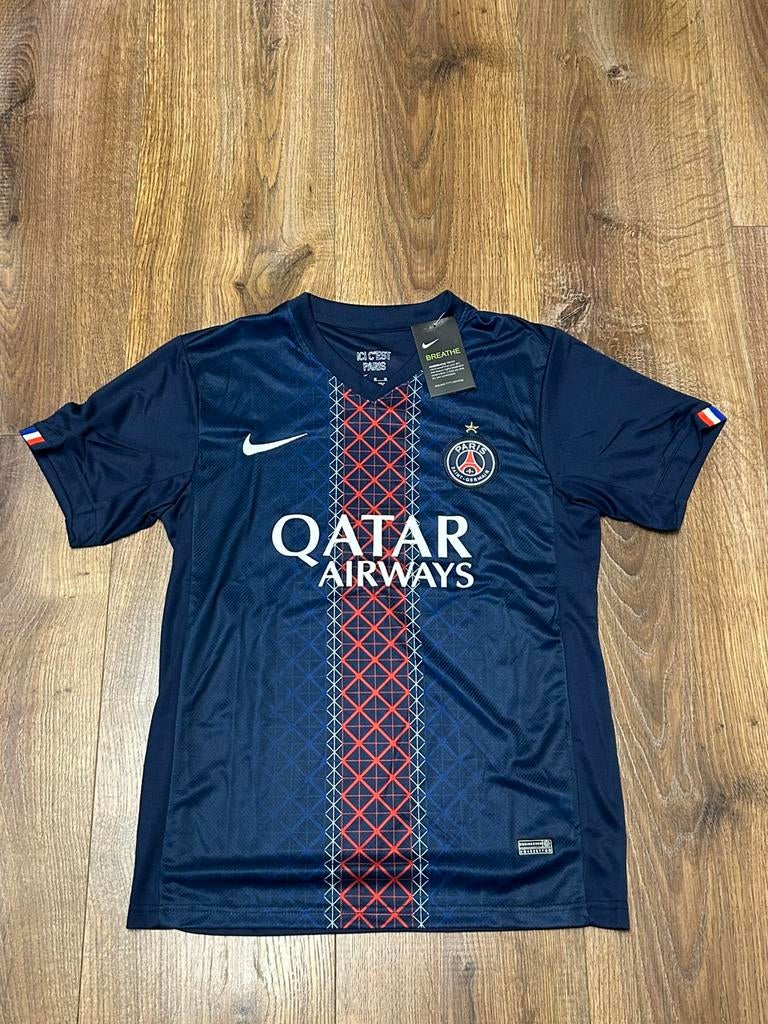 PSG Voetbal T-Shirt | NIEUW!, Sport en Fitness, Voetbal, Maat M, Ophalen, Nieuw, Shirt