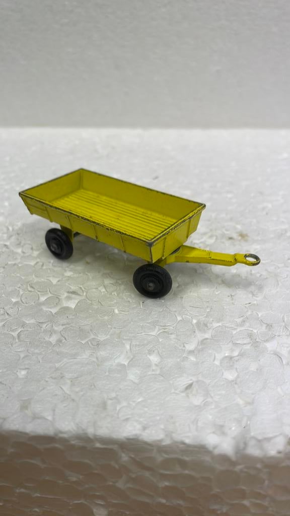 Matchbox 40 Hay Trailer geel, Hobby en Vrije tijd, Modelauto's | 1:32, Ophalen of Verzenden, Zo goed als nieuw, Matchbox