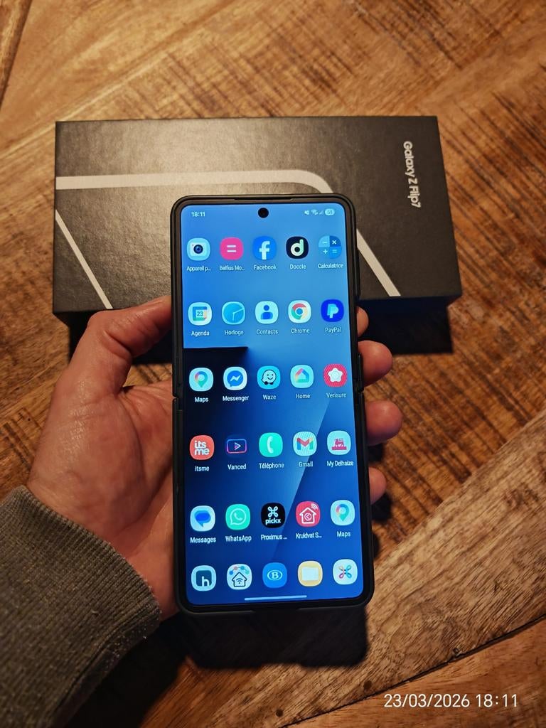 Cède magnifique SAMSUNG GALAXY Z FLIP 7, Télécoms, Téléphonie mobile | Samsung, Enlèvement, Galaxy Z Flip