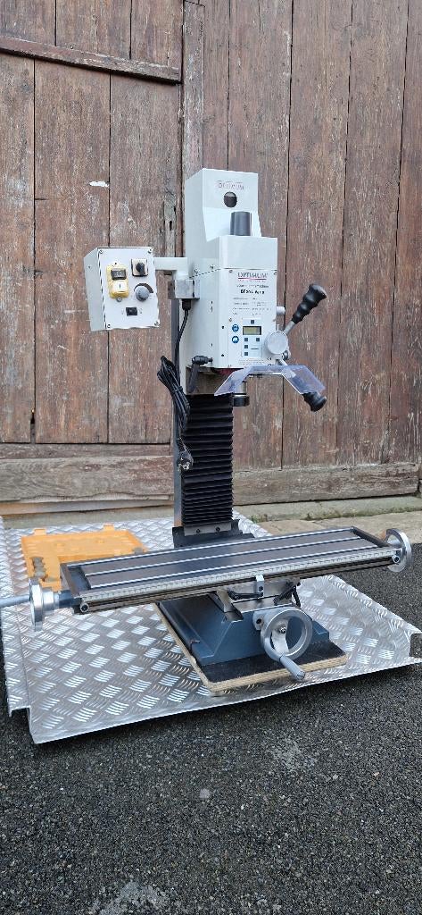 Fraiseuse d'établi optimum, Bricolage & Construction, Outillage | Fraiseuses, Enlèvement, Comme neuf, Électrique, Optimum