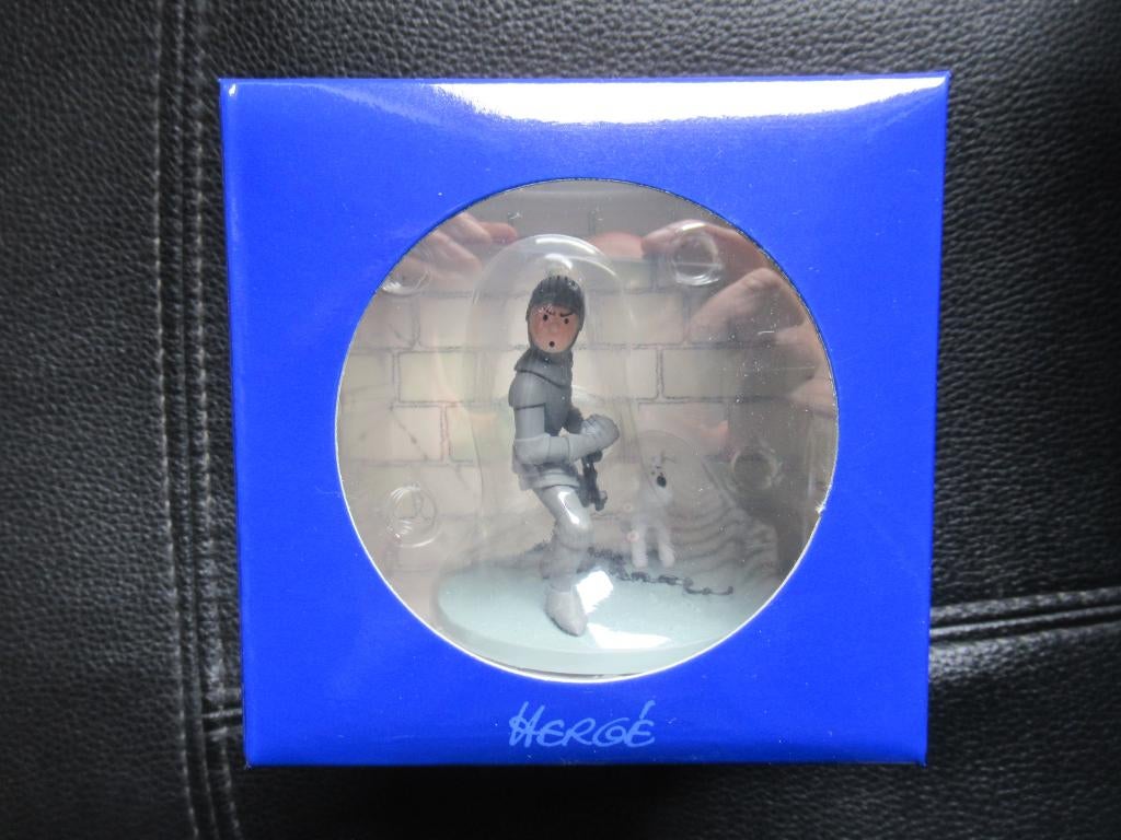 Coffret scène Tintin en armure (NEUF), Collections, Enlèvement, Tintin, Neuf, Statue ou Figurine