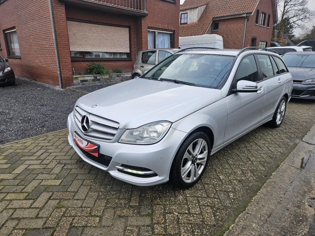 facelift Mercedes C200 BREAK/2013/274DKM/NAVI/break, Autos, 100 kW, Achat, Entreprise, Boîte manuelle
