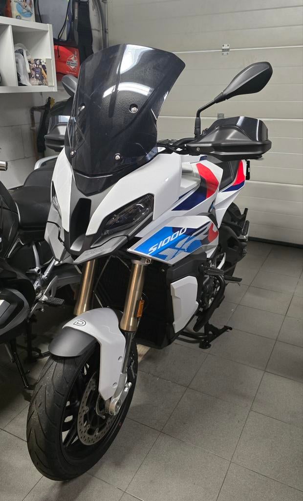 BMW S1000XR Serie M Full Options Akrapovic / Garantie 2 ans, Motos, Motos | BMW, Permis Moto A, Plus de 35 kW, Super Sport, 999 cm³