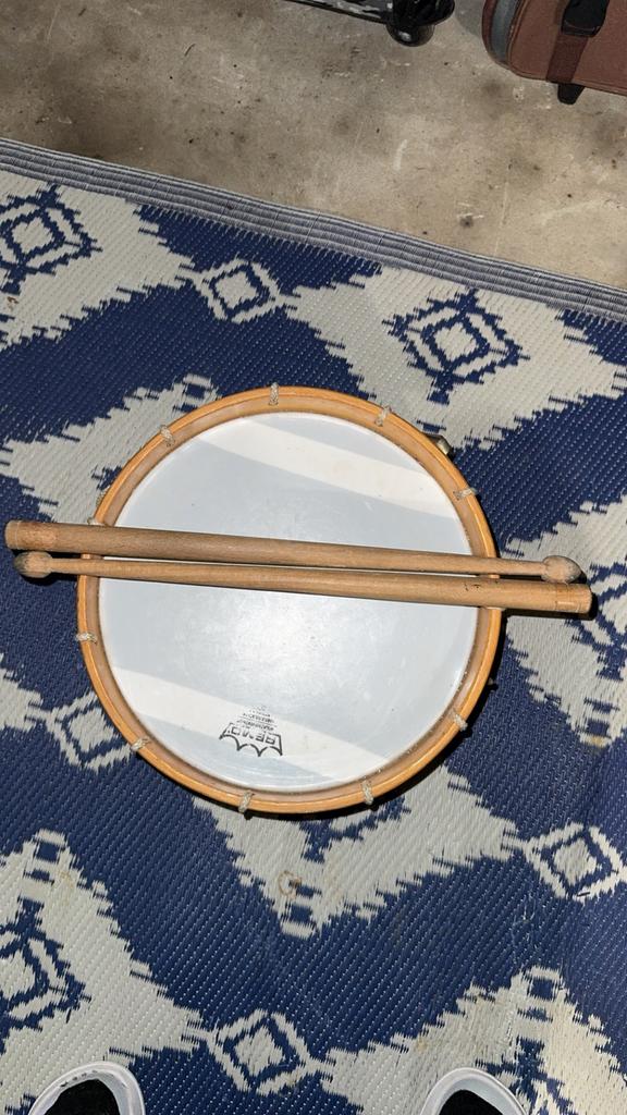 Tambour de gille, Musique & Instruments, Batteries & Percussions, Enlèvement, Utilisé