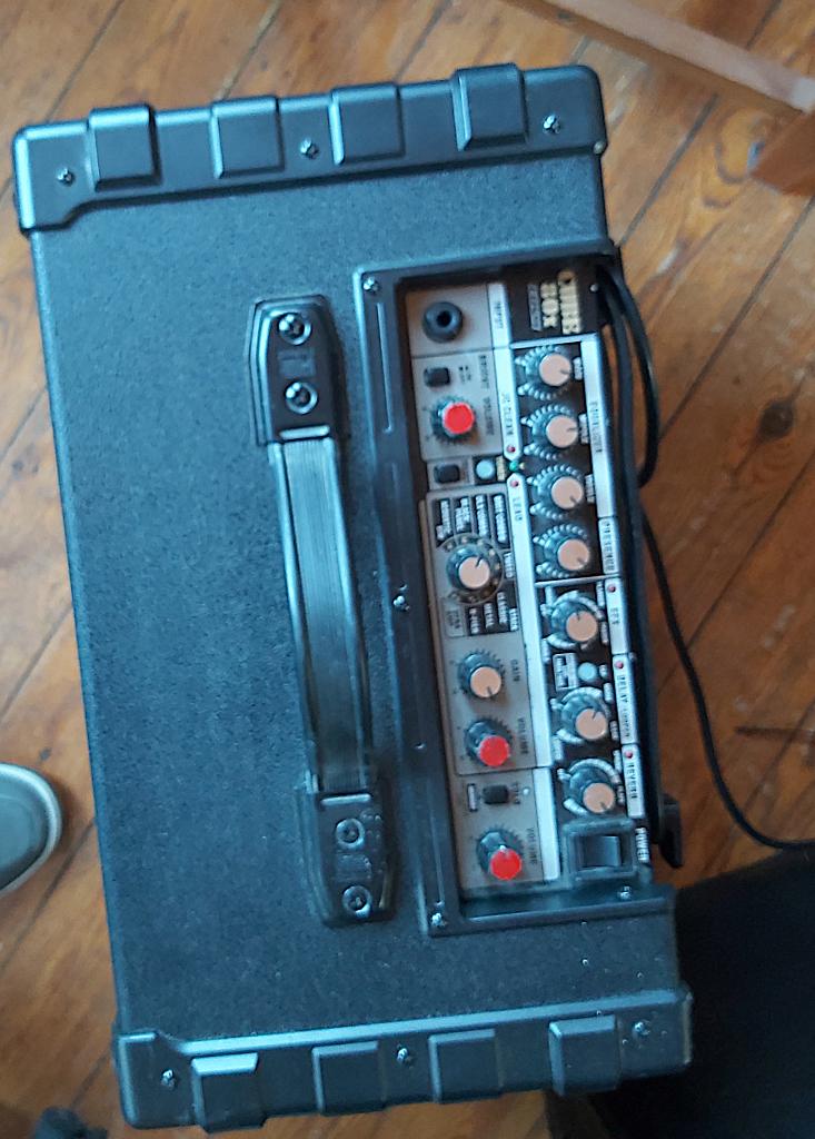 ampli guitare Cube Roland 80 X, Musique & Instruments, Amplis | Basse & Guitare, Enlèvement, Comme neuf, Guitare, 50 à 100 watts